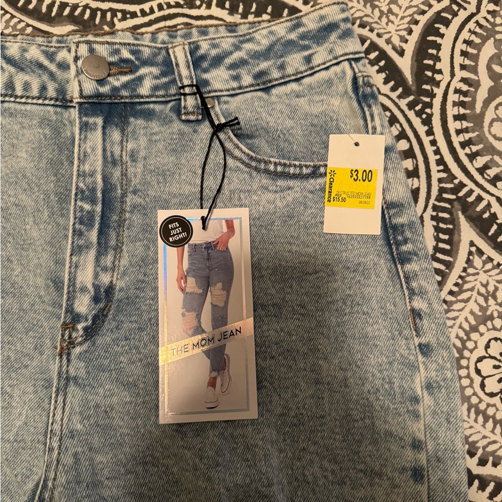 Mom jeans from Walmart - size 28/7